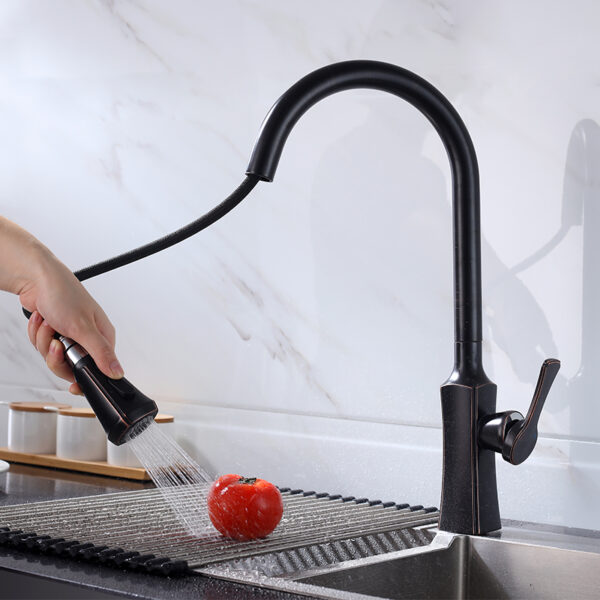 Faucet manufacturer wholesale 360 degree 304 stainless steel can be pulled out faucet hand faucet universal rotating telescopic black kitchen faucet (4)