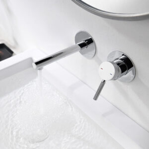 Modern Wash Basin Faucet Single Handle Wall Mounted Basin Mixer Faucet Chrome Bathroom Sink Faucet